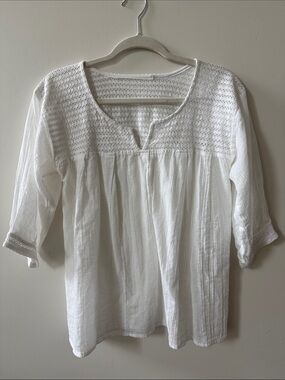 Boho Artisan Inspired Made in Mexico Women's White Peasant Top